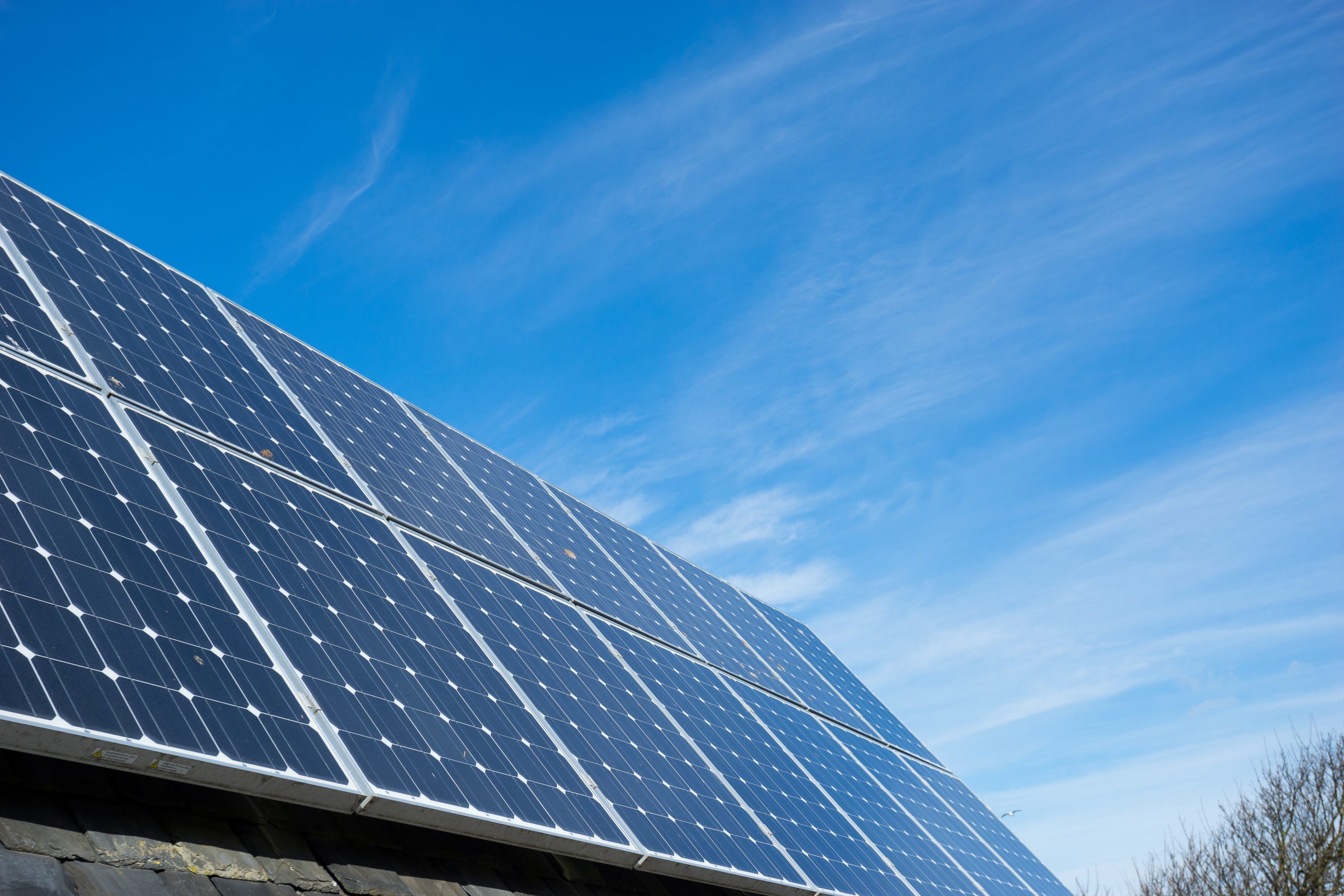 découvrez l'importance du recyclage des panneaux photovoltaïques pour une énergie durable. apprenez les processus de recyclage, les bénéfices environnementaux et comment contribuer à la transition énergétique tout en préservant les ressources naturelles.