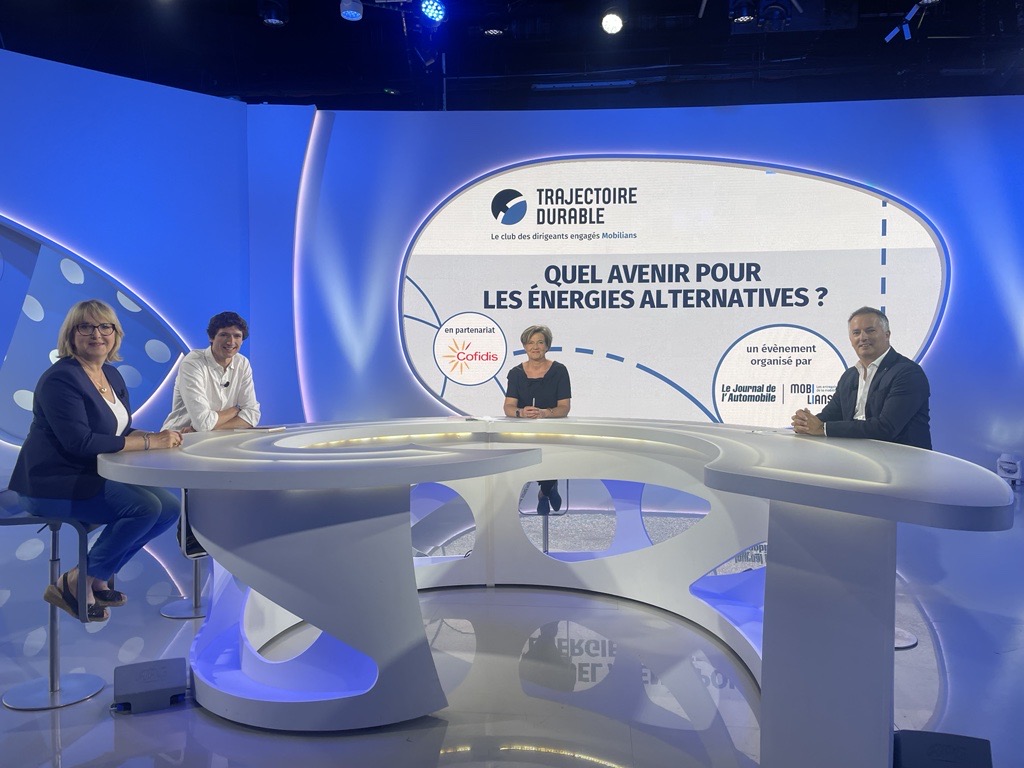 découvrez l'avenir des énergies renouvelables pour les véhicules à énergie alternative. explorez les innovations, les technologies et les solutions durables qui façonnent un futur éco-responsable pour l'automobile.