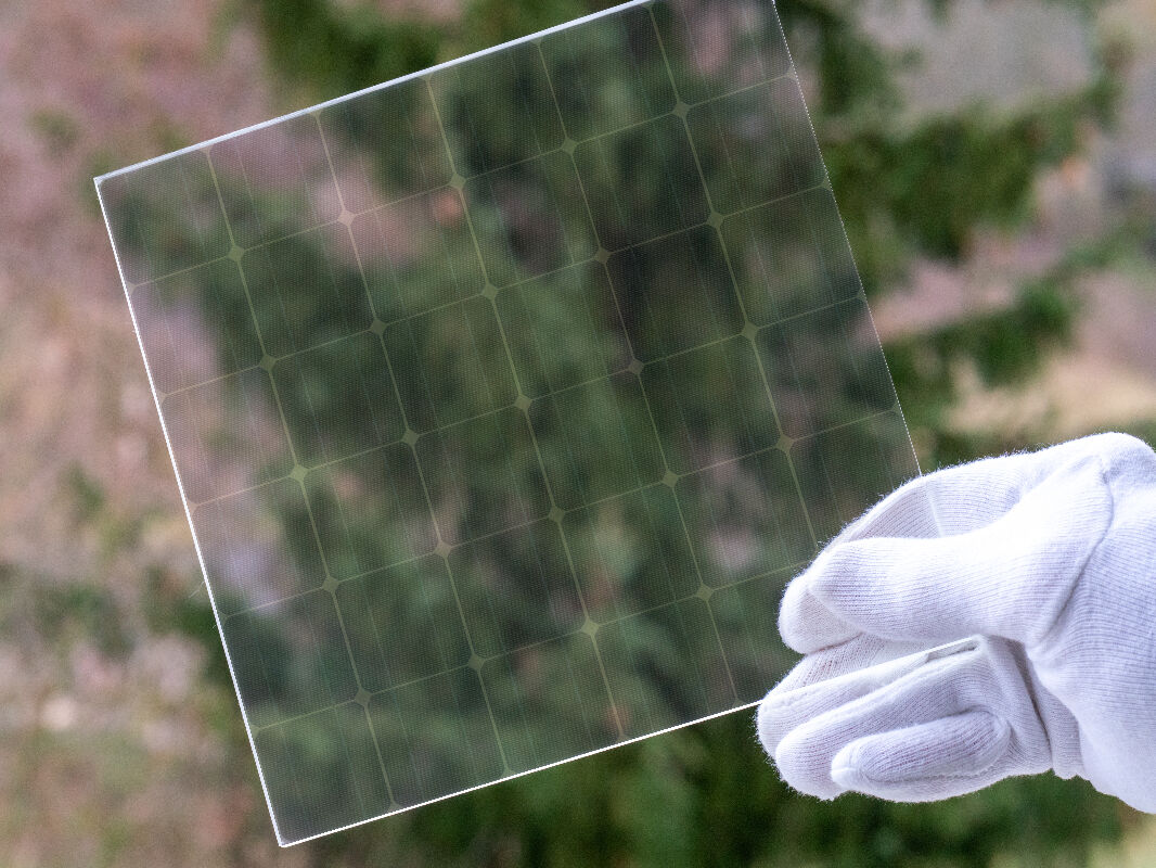 découvrez comment les toits photovoltaïques transparents allient esthétique et performance énergétique. optimisez votre consommation d'énergie tout en préservant l'esthétique de votre bâtiment grâce à cette technologie innovante.