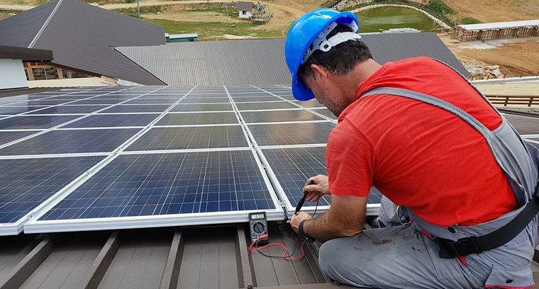 découvrez les meilleurs installateurs photovoltaïques pour transformer votre maison en source d'énergie renouvelable. obtenez des conseils d'experts, des devis personnalisés et un service de qualité pour tous vos projets solaires.