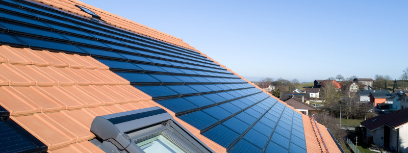 découvrez des alternatives innovantes aux toits photovoltaïques pour une énergie durable et verte. explorez des solutions comme les fenêtres solaires, les panneaux au sol et d'autres technologies écologiques qui optimisent votre consommation d'énergie tout en préservant l'esthétique de votre maison.