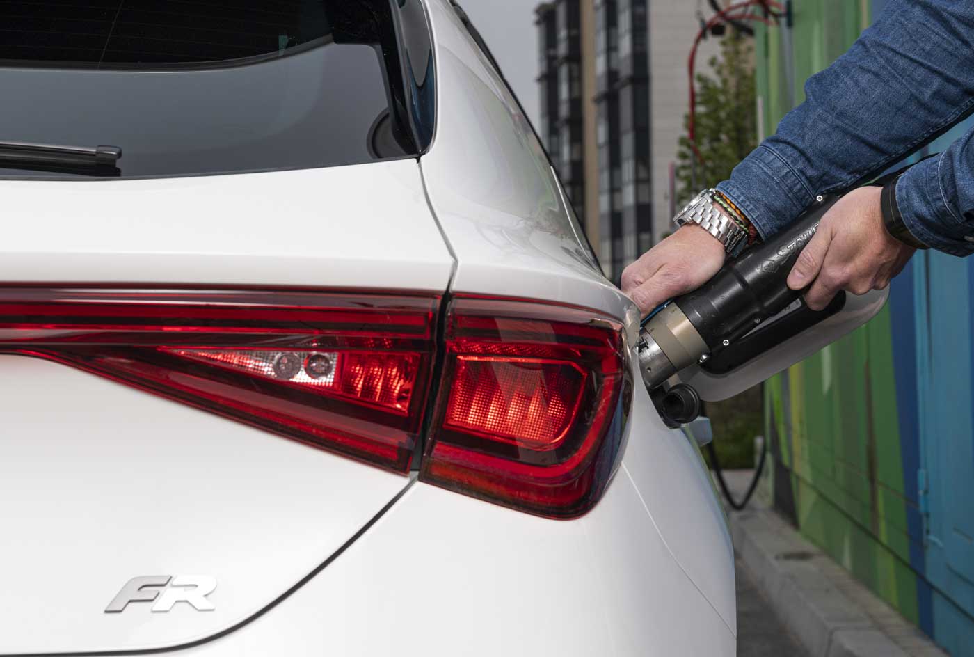 découvrez comment l'avenir des énergies renouvelables transforme le secteur automobile. explorez les innovations durables, les technologies vertes et les solutions éco-responsables qui redéfinissent la mobilité de demain.