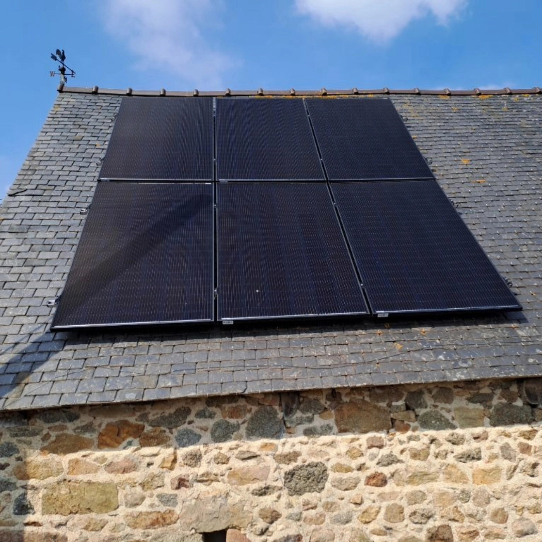 découvrez notre comparatif des toits photovoltaïques pour vous aider à choisir la meilleure option d'énergie solaire. analyse détaillée des performances, coûts et avantages des différents systèmes, afin de maximiser votre investissement dans les énergies renouvelables.