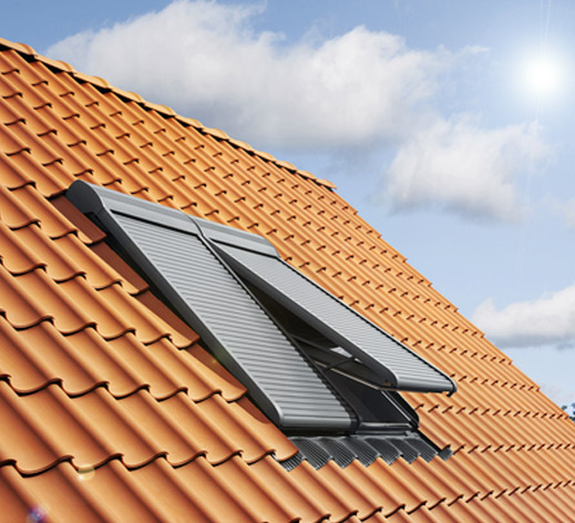 découvrez les fenêtres de toit photovoltaïques, une solution innovante alliant lumière naturelle et énergie solaire. optimisez votre espace tout en réduisant votre consommation d'énergie grâce à des produits écologiques et performants. transformez votre maison en un lieu lumineux et durable.
