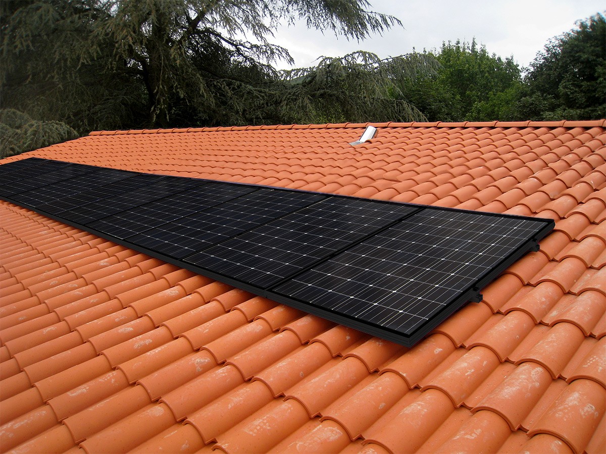 découvrez nos solutions efficaces pour fixer des panneaux solaires sur votre toiture. optimisez votre installation avec des conseils d'experts et des étapes simples pour garantir une mise en place sécurisée et performante. profitez des énergies renouvelables en toute sérénité !