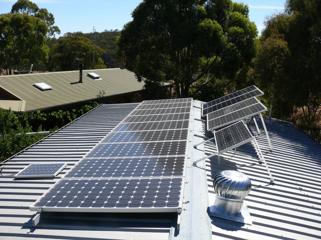 découvrez les inconvénients des toits photovoltaïques : installations coûteuses, entretien nécessaire et rendement variable selon l'ensoleillement. informez-vous avant d'investir dans l'énergie solaire.