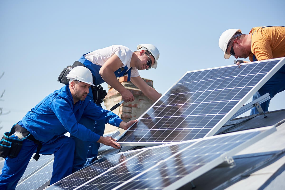 découvrez les avantages de l'installation photovoltaïque pour produire votre propre électricité verte. optimisez votre consommation énergétique, réduisez votre empreinte carbone et réalisez des économies grâce à cette solution durable et économique.