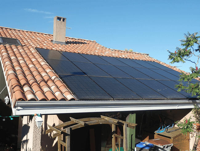 découvrez comment installer une fenêtre de toit photovoltaïque pour optimiser l'éclairage naturel et produire de l'énergie renouvelable dans votre maison. suivez nos conseils pratiques et techniques pour améliorer votre confort et réduire vos factures d'énergie.