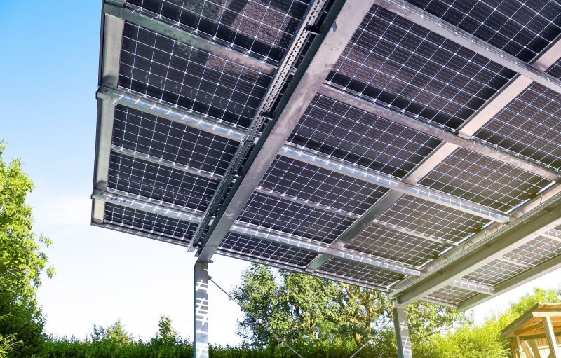 découvrez comment optimiser l'énergie de votre carport photovoltaïque pour maximiser la production d'électricité solaire. profitez d'une solution écologique et économique qui valorise votre espace tout en réduisant votre impact sur l'environnement.
