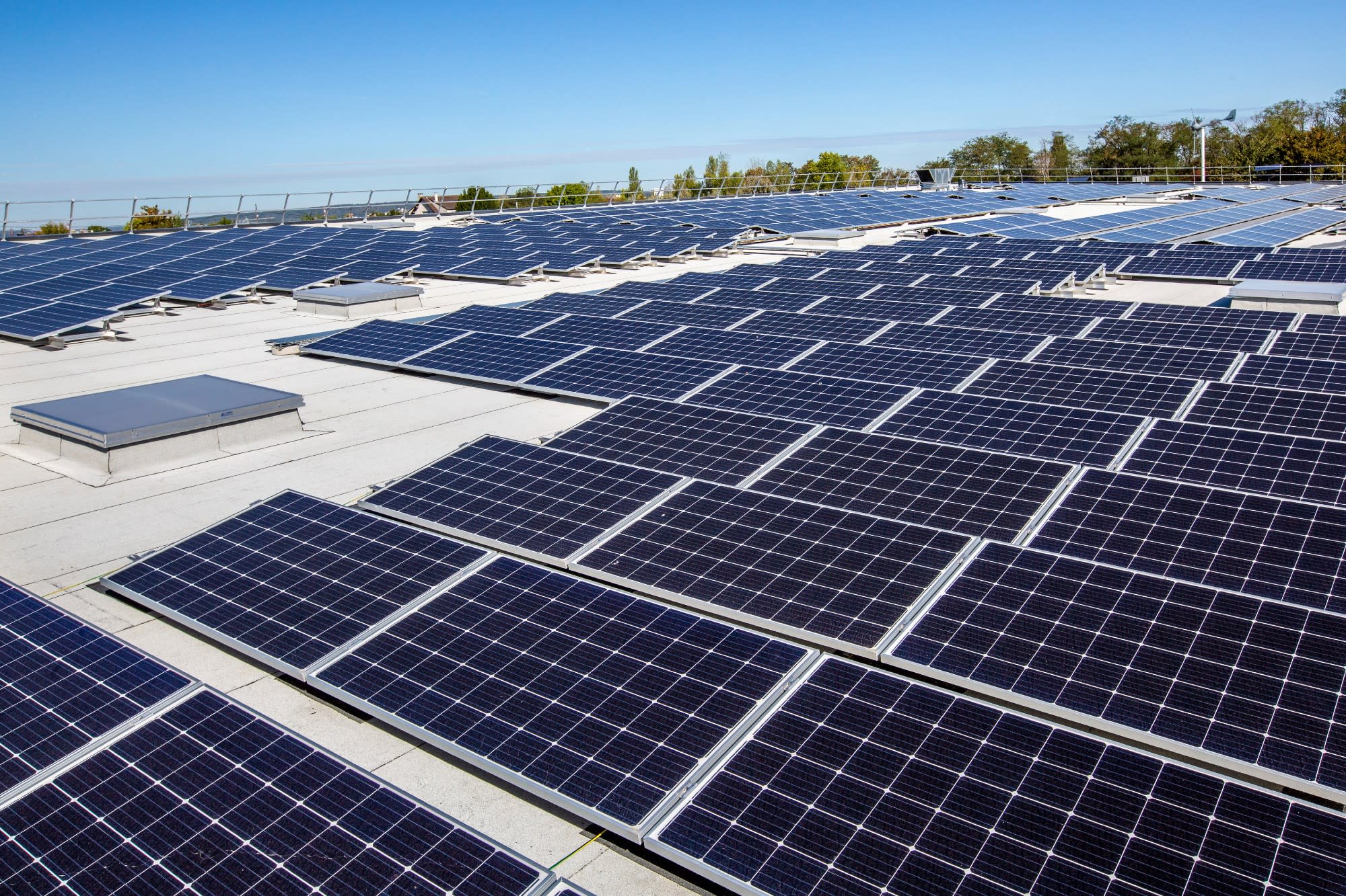 découvrez comment optimiser votre toit photovoltaïque pour maximiser la production d'énergie solaire. nos conseils vous aideront à améliorer l'efficacité de vos panneaux solaires et à réduire vos factures d'électricité.