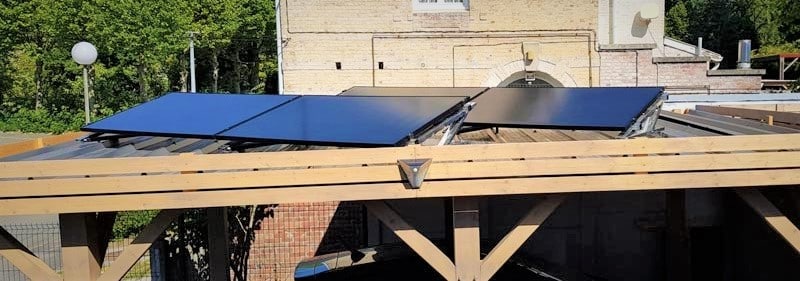 découvrez les avantages d'un carport photovoltaïque : une solution innovante alliant protection de votre véhicule et production d'énergie solaire. optez pour une orientation optimale pour maximiser votre rendement énergétique tout en embellissant votre espace extérieur.