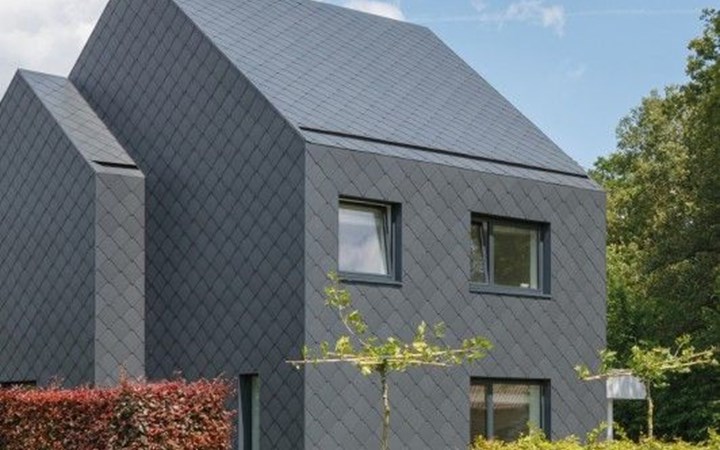 découvrez les prix compétitifs des ardoises solaires solesia, une solution innovante et esthétique pour produire de l'énergie tout en préservant l'architecture de votre bâtiment. idéales pour allier durabilité et performance énergétique.