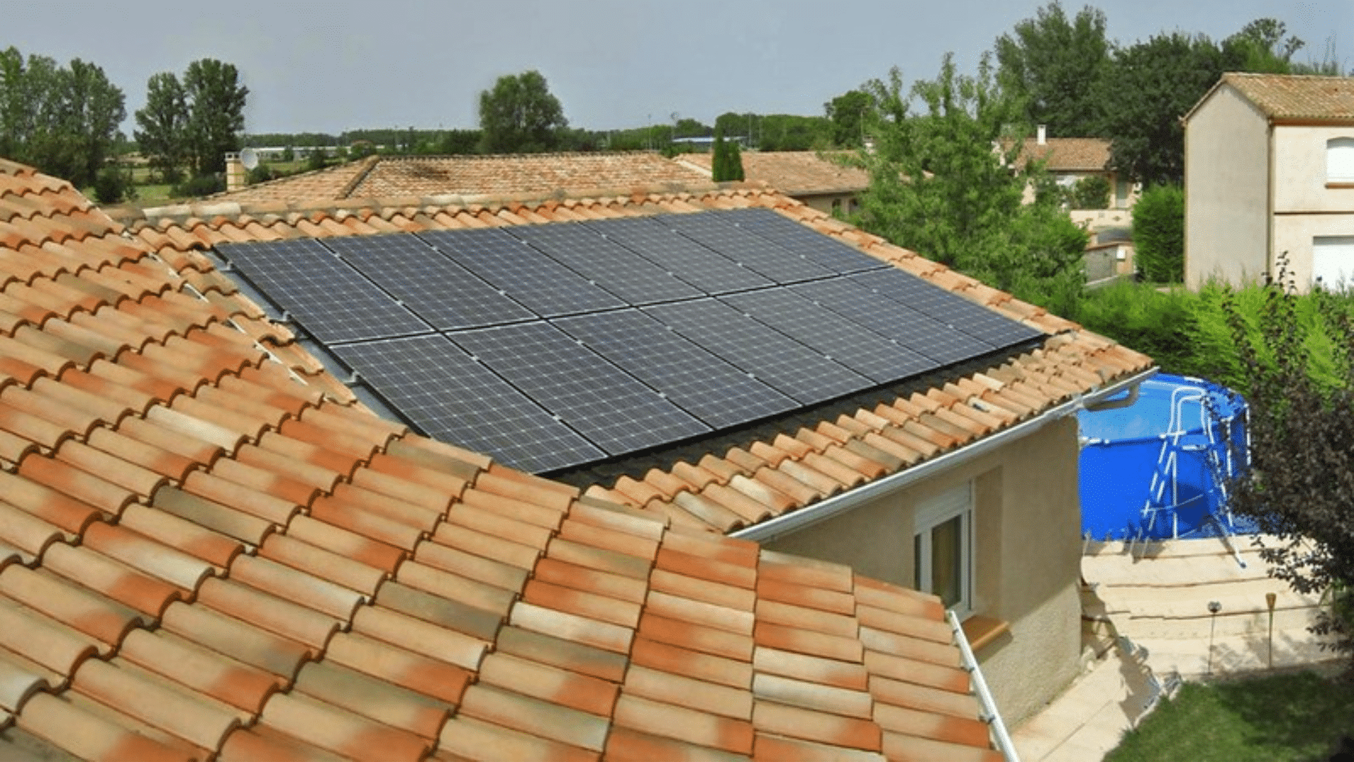 découvrez les tendances et estimations des prix des panneaux solaires en 2025. informez-vous sur les facteurs influençant les coûts et profitez des meilleures offres pour investir dans l'énergie solaire.