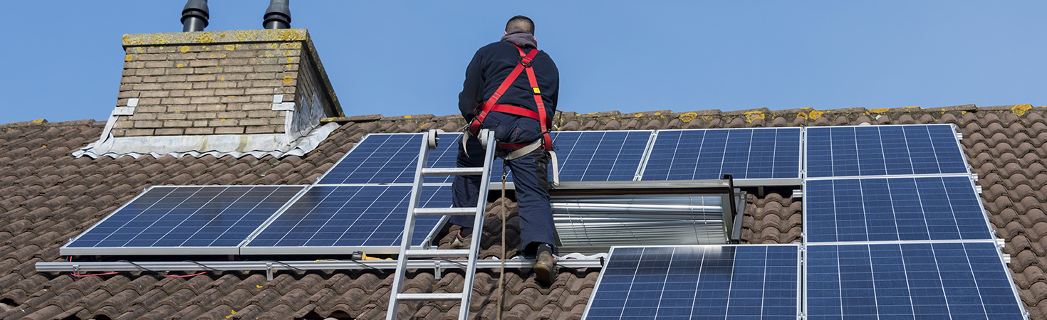 besoin d'une réparation pour votre toit photovoltaïque ? découvrez nos services experts pour garantir l'efficacité et la durabilité de votre installation. profitez d'un diagnostic rapide et d'une intervention professionnelle pour maintenir la performance de votre système énergétique.