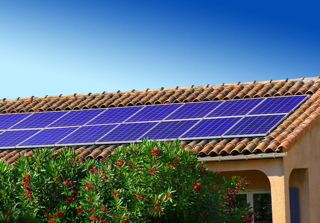 découvrez comment bénéficier d'un toit photovoltaïque gratuit et optimiser votre fiscalité. profitez des aides financières et des incitations fiscales pour investir dans l'énergie solaire tout en réduisant votre facture d'électricité.