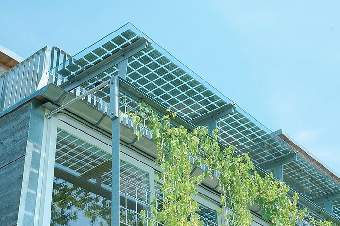 découvrez les toits photovoltaïques transparents, une solution innovante alliant esthétique et performance énergétique. transformez votre espace en source d'énergie durable tout en préservant la luminosité naturelle de vos intérieurs.