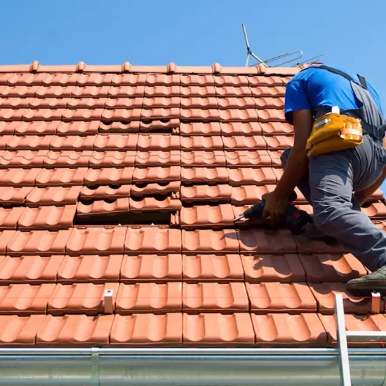 découvrez nos astuces pour réaliser une toiture gratuite grâce à des conseils pratiques et des solutions économiques. transformez votre espace extérieur sans vous ruiner !