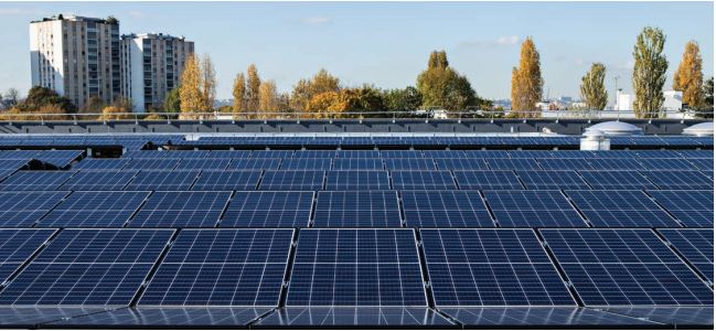 découvrez les différents types de toits photovoltaïques et comment ils peuvent transformer votre maison en une source d'énergie renouvelable. apprenez les avantages de chaque type de toiture, de l'intégration parfaite aux systèmes surimposés, et trouvez la solution idéale pour maximiser votre production d'énergie solaire.