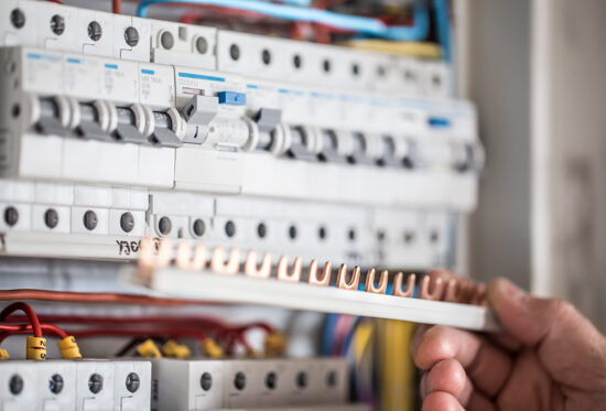 assurez la sécurité et l'efficacité de vos systèmes grâce à notre service de vérification d'installation. profitez d'une expertise professionnelle pour garantir que toutes les installations respectent les normes en vigueur.