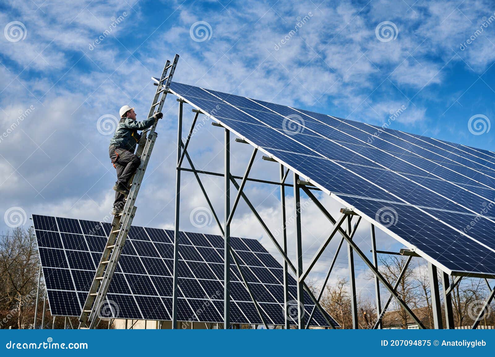 découvrez comment vérifier l'efficacité de vos panneaux solaires et assurer leur performance optimale. apprenez les étapes essentielles pour un entretien réussi et maximisez votre production d'énergie renouvelable.