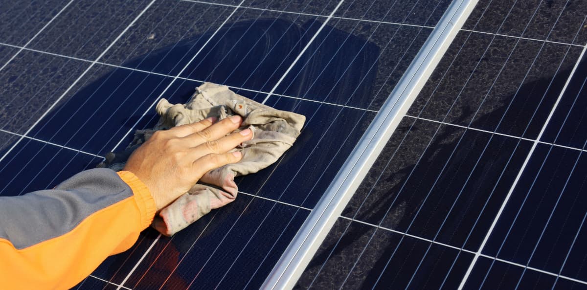 découvrez comment vérifier l'efficacité de vos panneaux solaires pour maximiser leur performance et réaliser des économies d'énergie. obtenez des conseils pratiques et des astuces pour un entretien optimal de vos installations solaires.