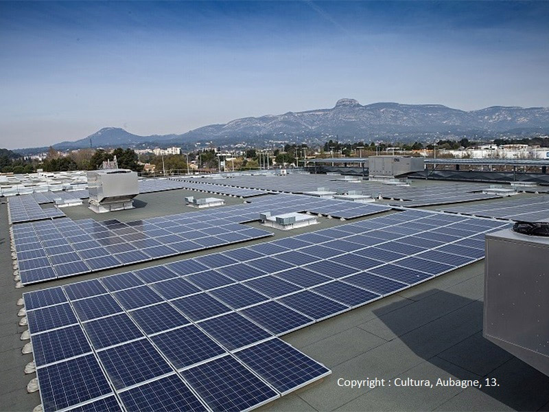 découvrez l'importance de l'étanchéité des toitures équipées de panneaux solaires pour préserver votre habitat des infiltrations d'eau. nos conseils et solutions vous permettront d'assurer une installation sécurisée et durable, renforçant ainsi l'efficacité de vos panneaux et la longévité de votre toiture.