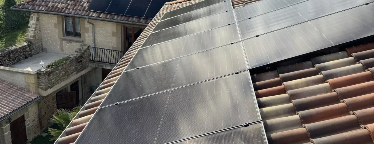 découvrez comment réduire votre facture d'électricité grâce à l'installation de panneaux solaires. apprenez les avantages économiques, les aides disponibles et les conseils pour optimiser votre consommation d'énergie.