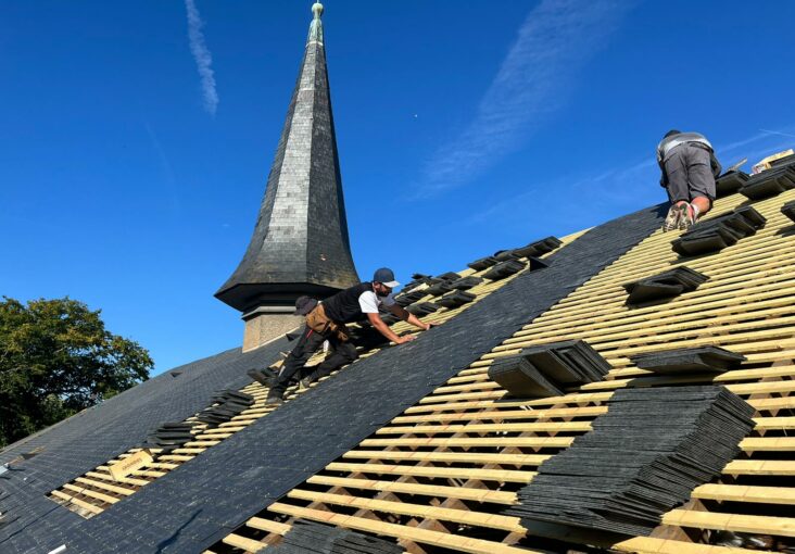 découvrez comment refaire votre toiture gratuitement grâce à nos conseils et astuces pratiques. transformez votre maison sans dépenser un centime et assurez-vous d'avoir une toiture étanche et durable.