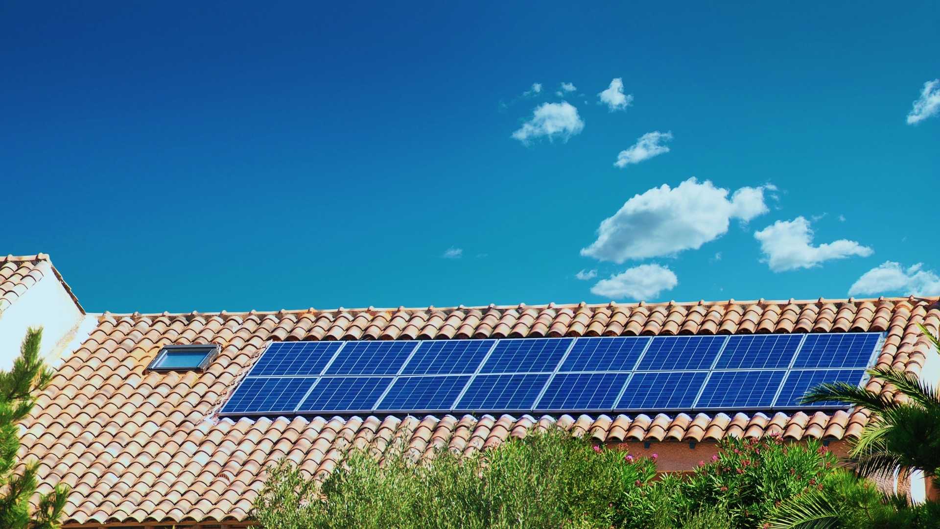découvrez comment un toit photovoltaïque transforme votre habitation en producteur d'électricité, tout en réduisant votre facture d'énergie et en contribuant à un avenir durable.