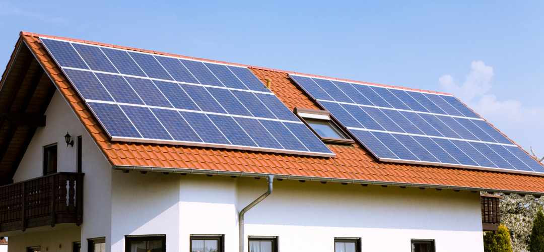 découvrez les nombreux avantages de la toiture solaire : économies d'énergie, respect de l'environnement, valorisation de votre bien immobilier et autonomie énergétique. optez pour une solution durable et innovante pour votre maison.