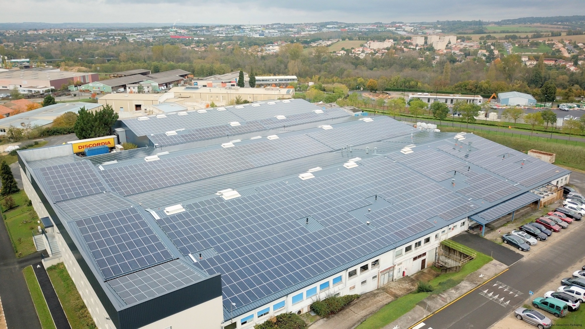 découvrez les solutions innovantes de désamiantage pour installations photovoltaïques, garantissant sécurité et conformité. protégez votre investissement tout en préservant l'environnement avec nos services adaptés à vos besoins.