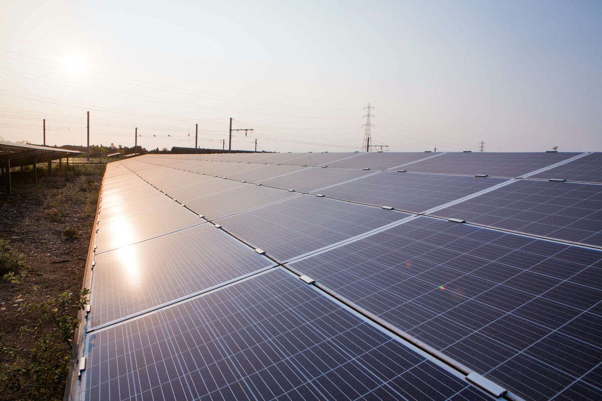 découvrez comment booster votre stratégie en énergies renouvelables grâce à des solutions innovantes et durables. optimisez vos ressources, réduisez votre empreinte carbone et restez compétitif sur le marché des énergies vertes.