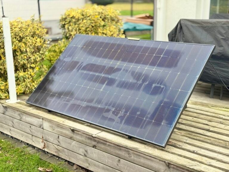 découvrez notre guide complet sur les panneaux solaires en 2025. informez-vous sur les dernières technologies, les avantages fiscaux, les conseils d'installation et les tendances du marché pour optimiser votre transition vers l'énergie renouvelable.