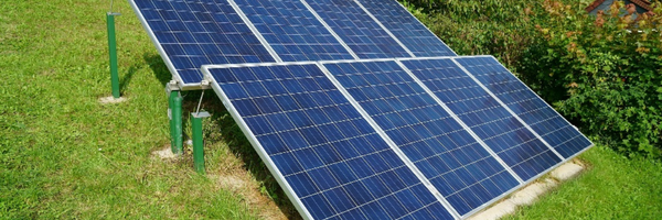 découvrez les avantages du photovoltaïque au sol, une solution écologique et économique pour produire de l'électricité. apprenez comment cette technologie contribue à la transition énergétique tout en optimisant l'utilisation des espaces disponibles.