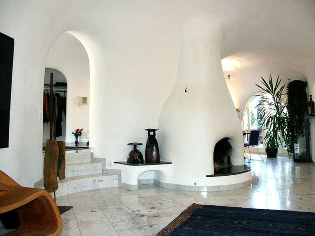 découvrez la maison blanche écologique, un havre de paix alliant confort moderne et respect de l'environnement. explorez des solutions durables pour un mode de vie éco-responsable tout en profitant d'un cadre harmonieux et raffiné.