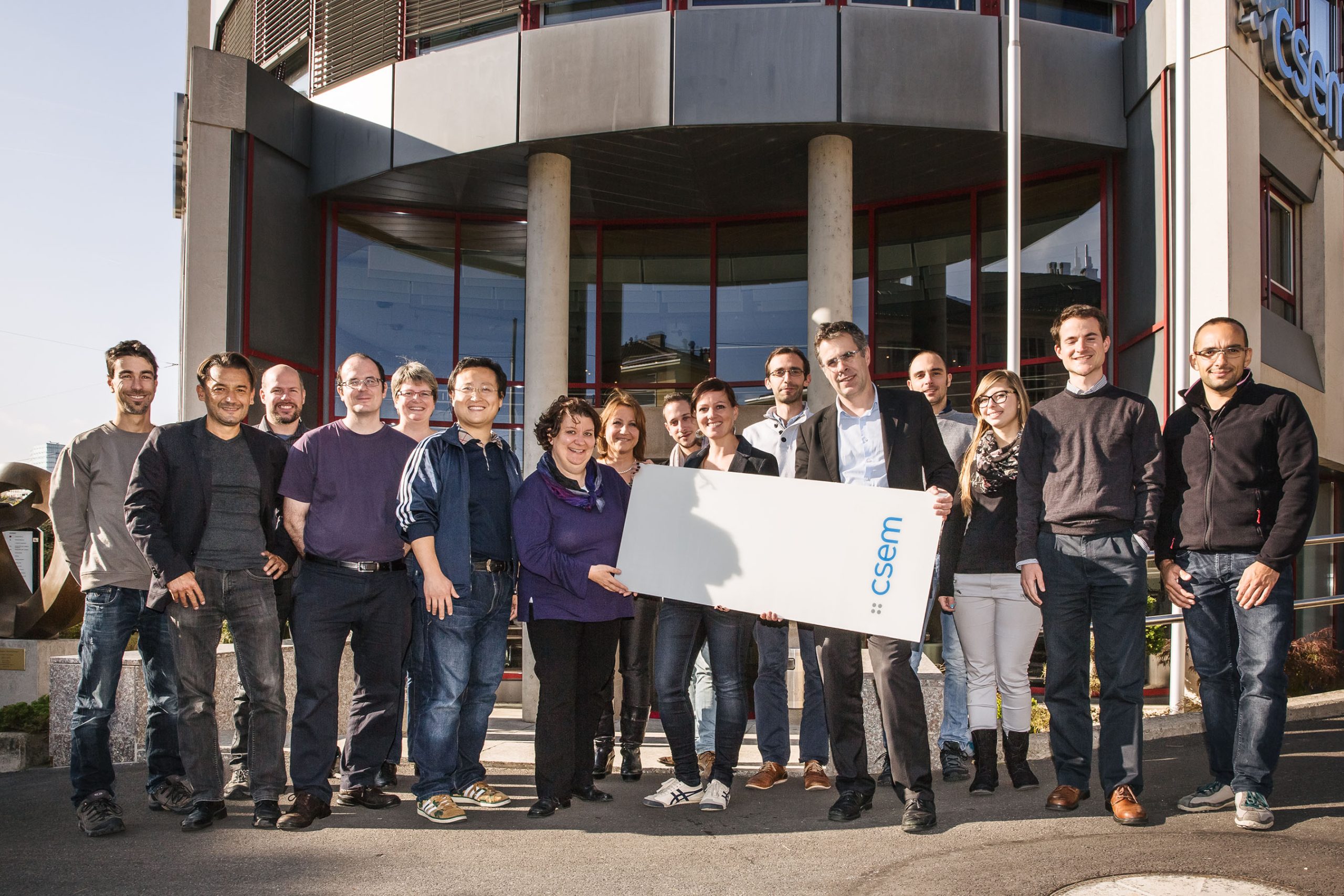 découvrez le panneau solaire blanc, une solution esthétique et performante pour produire de l'énergie renouvelable. idéal pour s'intégrer harmonieusement dans votre environnement, il allie design moderne et efficacité énergétique. optez pour une énergie propre et style avec nos panneaux solaires blancs.