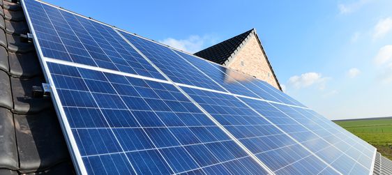 découvrez notre guide solaire 2025, votre ressource ultime pour comprendre les dernières tendances et technologies en énergie solaire. apprenez comment optimiser votre investissement, réduire vos factures d'énergie et contribuer à un avenir durable grâce à des conseils pratiques et des analyses approfondies.
