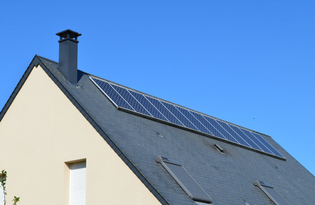 découvrez les avantages des panneaux solaires sur toiture : économies d'énergie, respect de l'environnement et valorisation de votre bien immobilier. optez pour une solution durable et performante pour votre maison.