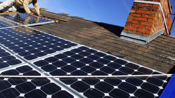 découvrez la vérité sur les toits photovoltaïques et évitez les arnaques potentielles. informez-vous sur les avantages, les coûts, et les véritables retours sur investissement avant de faire votre choix.