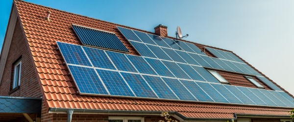 découvrez notre offre exceptionnelle de toiture photovoltaïque à seulement 3€/m² ! profitez d'une énergie renouvelable à prix réduit tout en valorisant votre bien. économisez sur vos factures d'électricité et engagez-vous dans une démarche écologique. contactez-nous dès aujourd'hui pour un devis personnalisé !