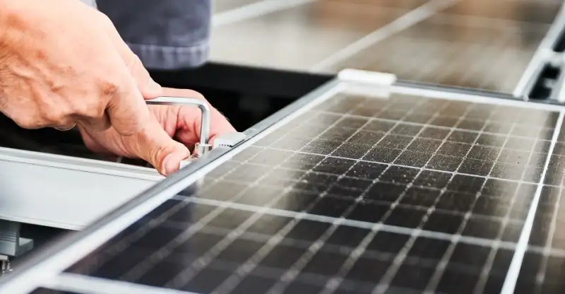 découvrez comment les panneaux solaires rentables peuvent réduire vos factures d'énergie tout en respectant l'environnement. investissez dans l'énergie renouvelable et profitez d'économies significatives grâce à des solutions solaires adaptées à vos besoins.