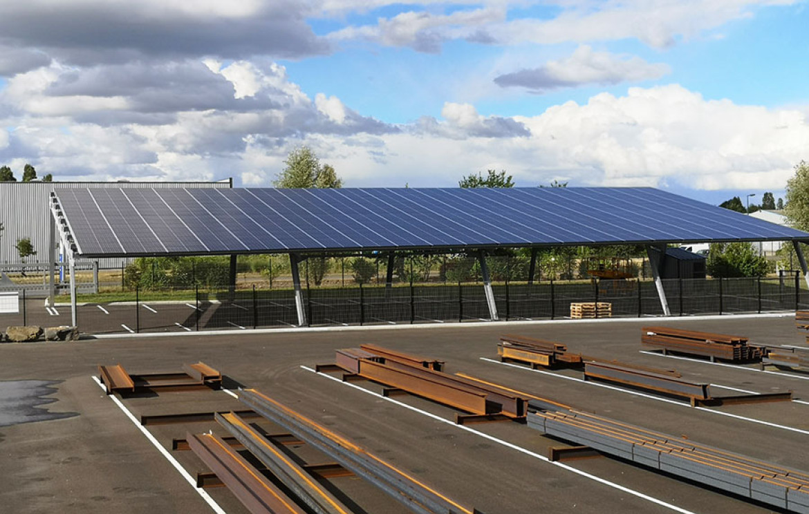 découvrez comment les panneaux photovoltaïques peuvent transformer votre garage en une source d'énergie durable. profitez d'économies sur vos factures d'électricité tout en contribuant à la protection de l'environnement grâce à des solutions énergétiques innovantes.