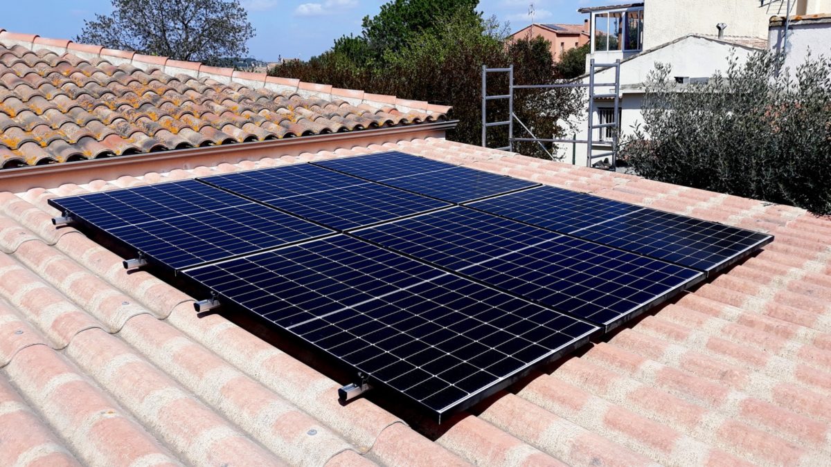 découvrez notre outil de simulation pour optimiser votre installation de panneaux solaires. évaluez les économies d'énergie et le retour sur investissement pour profiter pleinement des avantages des énergies renouvelables.