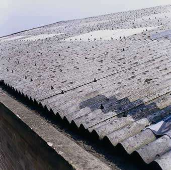 découvrez les solutions photovoltaïques adaptées aux toits en fibrociment. optimisez votre production d'énergie solaire tout en préservant l'intégrité de votre toiture. explorez les avantages et les meilleures pratiques pour l'installation de panneaux solaires sur fibrociment.