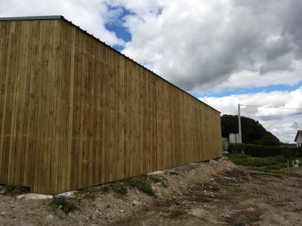 découvrez des solutions innovantes pour le stockage de fourrage avec l'énergie photovoltaïque. optimisez vos ressources agricoles et réduisez votre empreinte carbone grâce à des systèmes durables et efficaces.