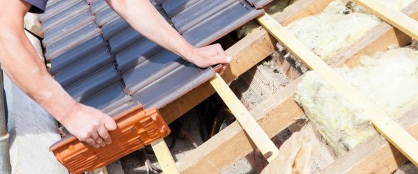 découvrez comment la rénovation de votre toit peut augmenter la valeur de votre propriété. nos conseils et astuces vous aideront à maximiser l'impact de votre investissement tout en améliorant l'esthétique et la durabilité de votre maison.