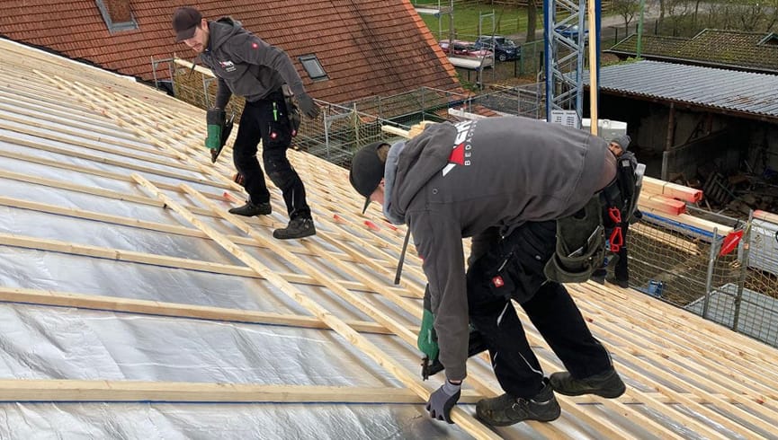 découvrez nos conseils pour optimiser la rénovation de votre toiture. améliorez l'isolation, choisissez les meilleurs matériaux et augmentez la durabilité de votre toit tout en réduisant vos coûts énergétiques.