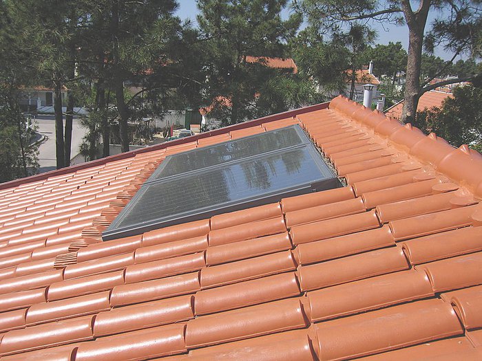 découvrez comment faire le bon choix pour votre toiture photovoltaïque. explorez les différents types de panneaux solaires, leurs avantages, et les critères à prendre en compte pour optimiser votre investissement énergétique et réduire vos factures d'électricité.