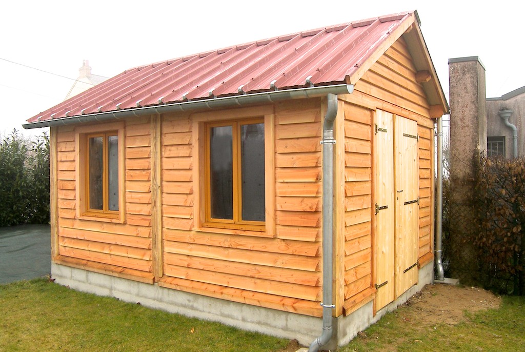 découvrez notre abri jardin en bac acier, alliant robustesse et esthétisme. idéal pour protéger vos outils et plantes tout en apportant une touche moderne à votre jardin. facile à installer et durable, cet abri est la solution parfaite pour optimiser votre espace extérieur.