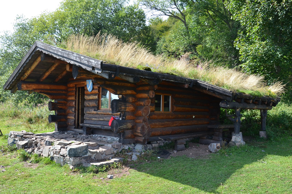 découvrez notre gamme d'abris végétaux, alliant design et fonctionnalité, pour protéger vos plantes tout en offrant une touche esthétique à votre jardin. idéal pour créer un espace verdoyant et agréable, cet abri est parfait pour les amateurs de jardinage.
